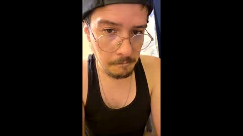 b1gd1k290013 online show from April 10, 10:58 pm