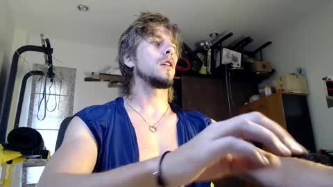 Jake online show from February 21, 5:02 am