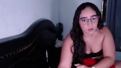 Snapshot of babby_swet chatting on October 23, 5:58 pm babby_swet online show from October 23, 5:58 pm