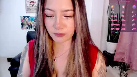 Snapshot of babe_blondie chatting on February 17, 3:47 am TATIANA online show from February 17, 3:47 am