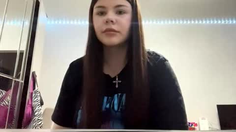 Eva online show from March 18, 2:12 pm