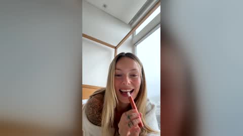 babettex online show from May 11, 12:12 pm