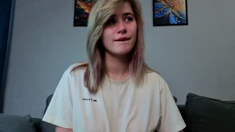 Kate online show from June 25, 5:12 am