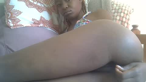 Snapshot of baby_facii chatting on March 3, 7:54 am baby_facii online show from March 3, 7:54 am