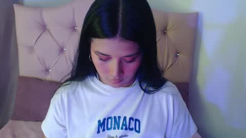 BABY HONEY online show from January 10, 1:32 am