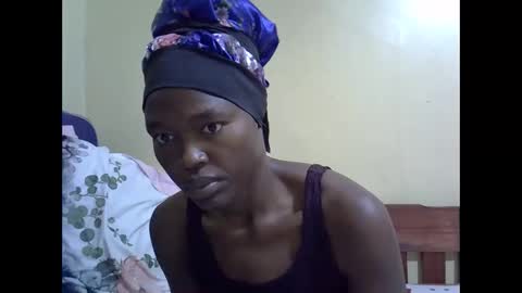 baby_may5 online show from May 18, 4:18 am