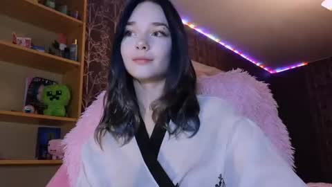 Alice online show from July 11, 7:39 pm