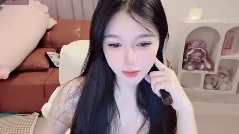  SuSu online show from August 9, 10:53 am