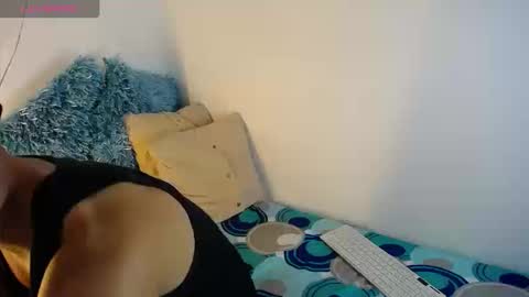 babyandy_x online show from September 23, 10:27 pm