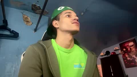 babyD online show from December 13, 12:50 pm