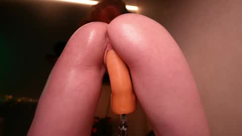 babydoll_laura online show from April 8, 3:04 pm