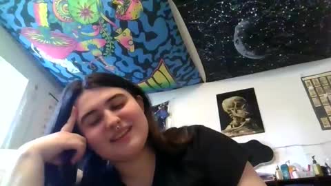 babydollalexiss online show from April 3, 8:05 pm