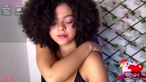 Baby Lee W online show from February 26, 10:15 pm