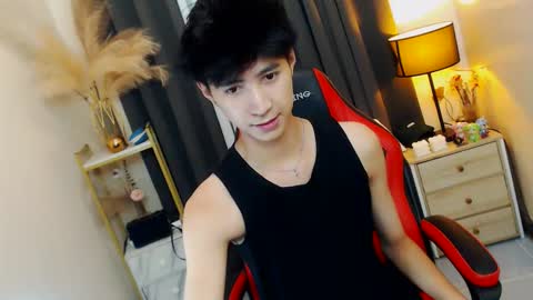 call me james online show from October 26, 6:18 pm