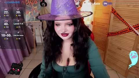 babyyulli online show from October 28, 8:48 am