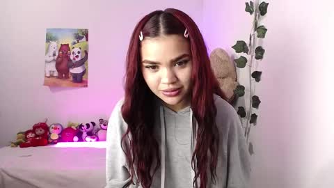 Snapshot of bad_girl_2003 chatting on February 27, 3:51 am Angeles online show from February 27, 3:51 am
