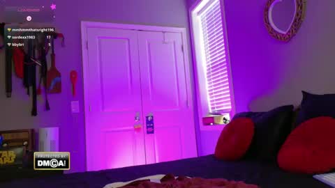 Alice online show from October 8, 5:30 pm