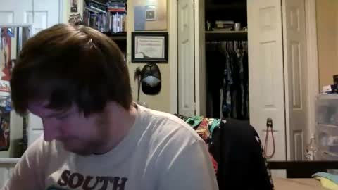 Snapshot of badboyboogie78 chatting on October 16, 7:52 am Hylian97 online show from October 16, 7:52 am