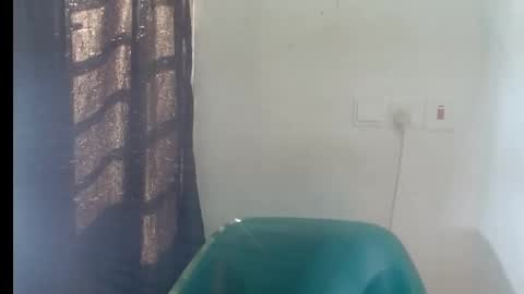 baddiebitchx online show from May 3, 8:20 am