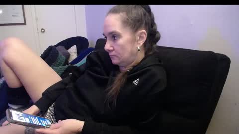 badgirluget online show from December 28, 8:16 am