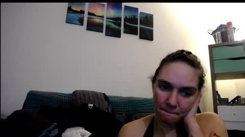 badgirluget online show from December 14, 10:18 pm