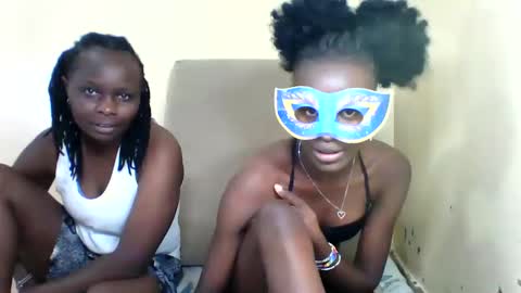 bads_hornies online show from November 14, 9:11 am