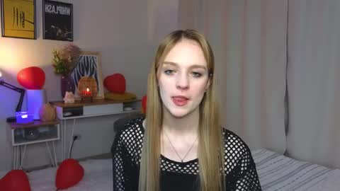 Kate online show from April 29, 4:23 pm