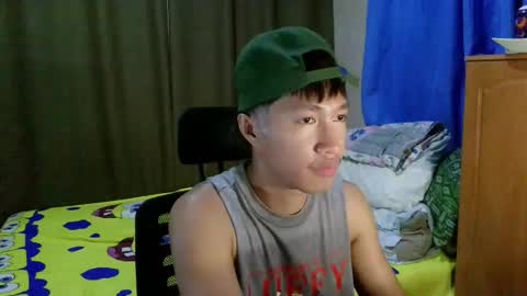baggage00 online show from May 17, 1:09 pm