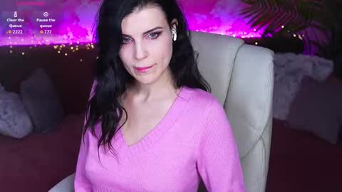 BagiraMays online show from January 14, 2:14 pm