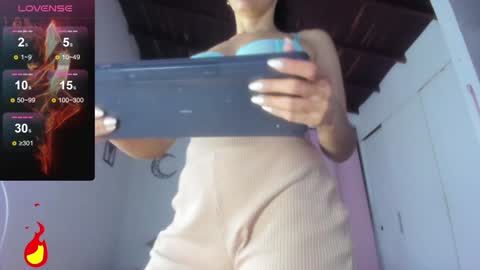 Snapshot of baileyadamss chatting on February 5, 4:16 am IM BAILEY online show from February 5, 4:16 am