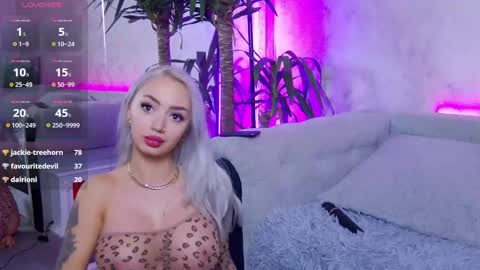 BambiAndAyline online show from December 11, 7:20 am