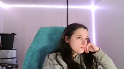 bambiboo8113 online show from March 6, 3:02 am