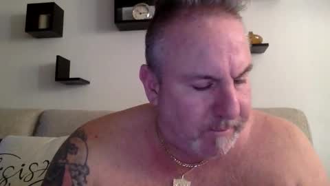 banana5289 online show from April 7, 9:06 pm