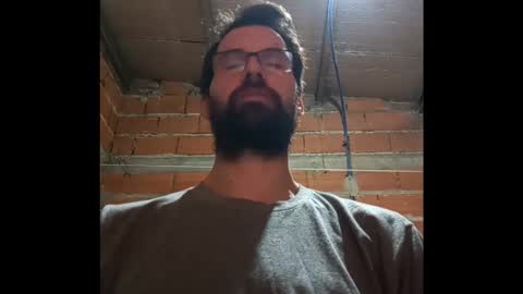 Ezequiel online show from December 3, 2:12 am