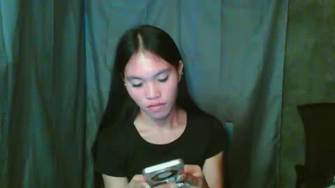 baninay810654 online show from March 27, 11:17 pm