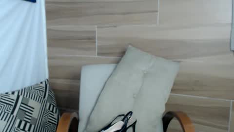 BARBARA DOMME online show from October 31, 4:51 pm