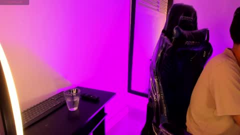          I work from home this is my room 3 online show from April 2, 7:26 am