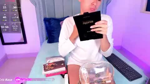          I work from home this is my room 3 online show from June 10, 7:18 am