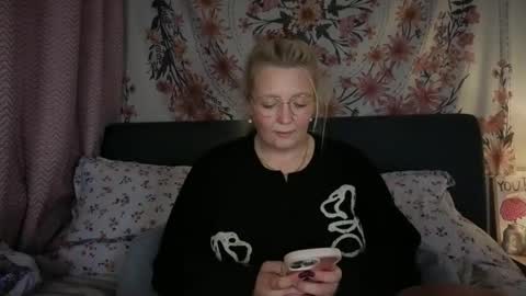 barbiegirl966 online show from February 19, 9:14 pm