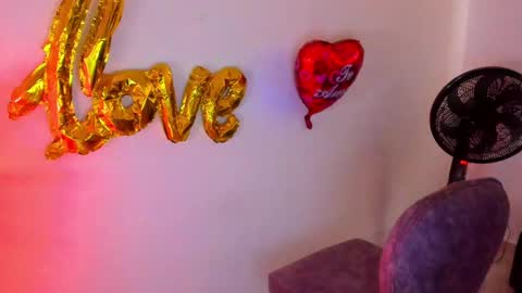 Snapshot of barbiie_5 chatting on February 24, 8:58 pm Barbie online show from February 24, 8:58 pm