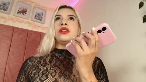 barbiie_98 online show from April 29, 2:55 pm