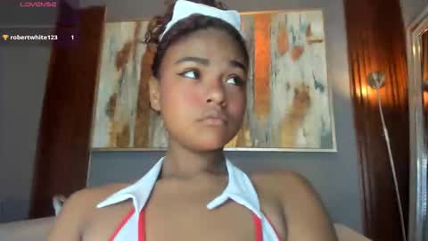 Luna online show from February 24, 7:50 pm