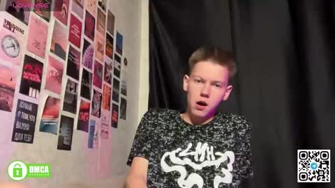 Fansly  Barney  and Kevin T  online show from September 26, 6:38 pm