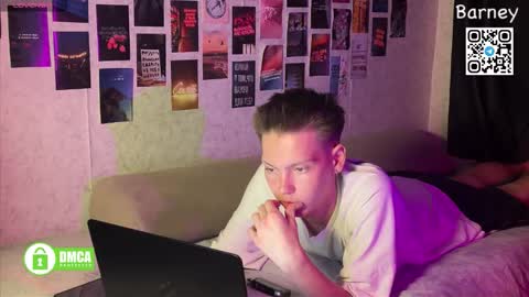 Fansly  Barney  and Kevin T  online show from September 24, 6:03 pm