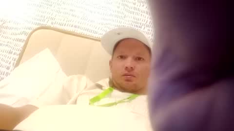 barniemay1 online show from January 8, 8:06 am