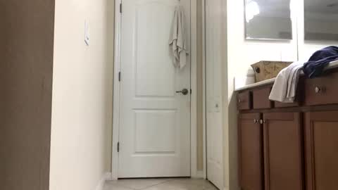 barryallen2017 online show from October 26, 1:01 pm