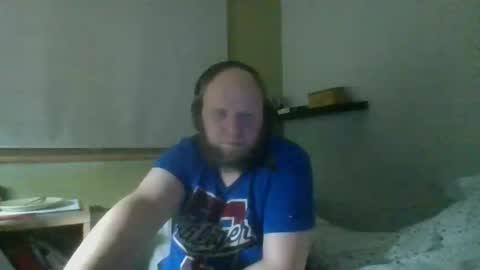 Snapshot of bart_poland chatting on September 28, 1:47 am bart_poland online show from September 28, 1:47 am