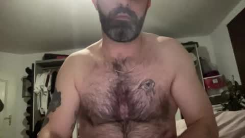 basstard_one online show from March 4, 2:19 am