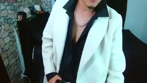 Bastian online show from June 12, 2:10 am