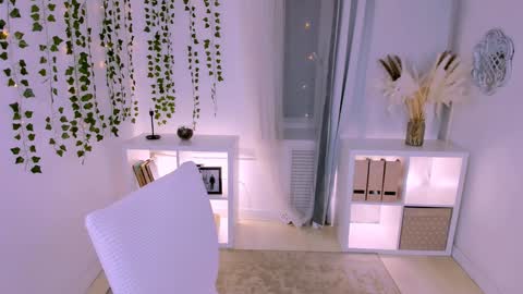 Ask me  online show from January 15, 3:07 pm